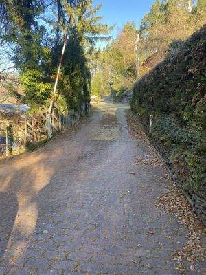 Zufahrt zum Grundstück