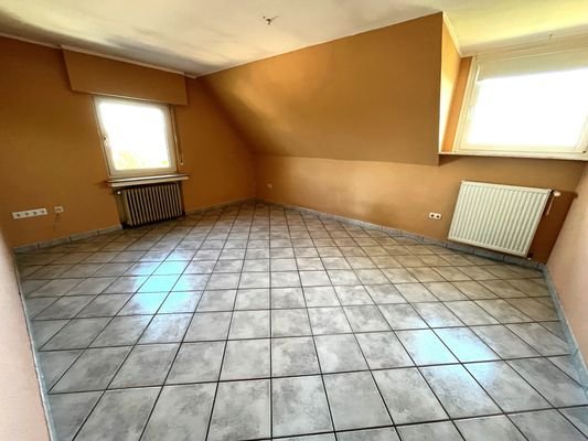 Wohnzimmer DG