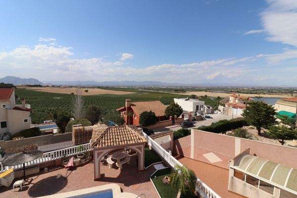 re-sale-detached-villa-algorfa-lomas-de-la-juliana