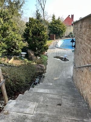 Zugang zum Pool