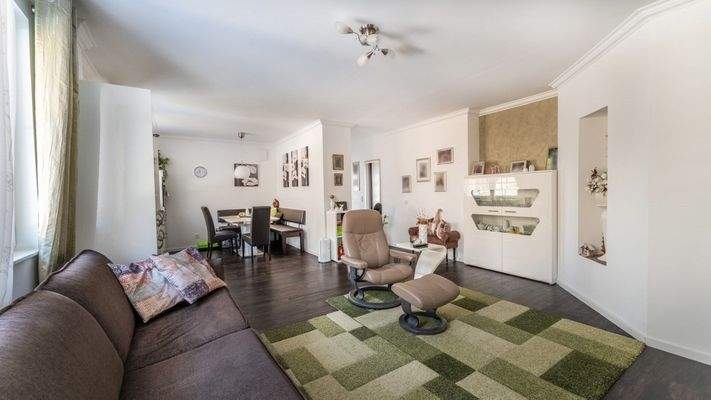 Wohnzimmer im Obergeschoss (Einliegerwohnung)