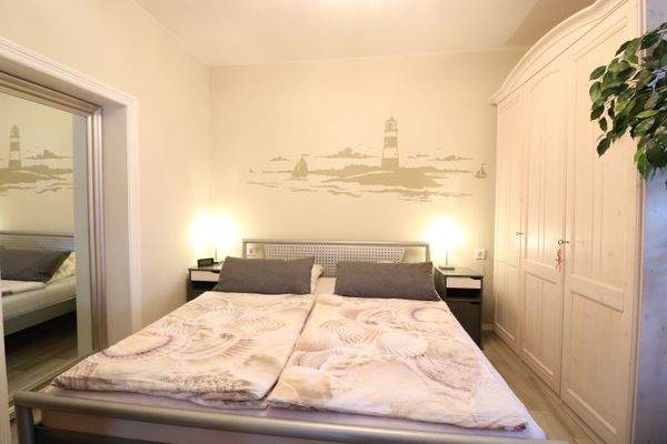 Schlafzimmer 1. Wohneinheit