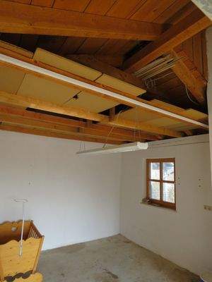 kleiner Speicher in der Garage