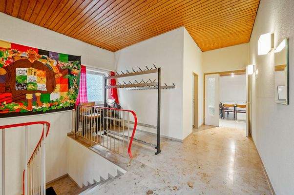 Treppenaufgang im Nebengebäude