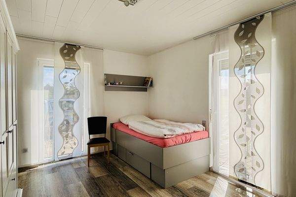 Kinder-/Gästezimmer