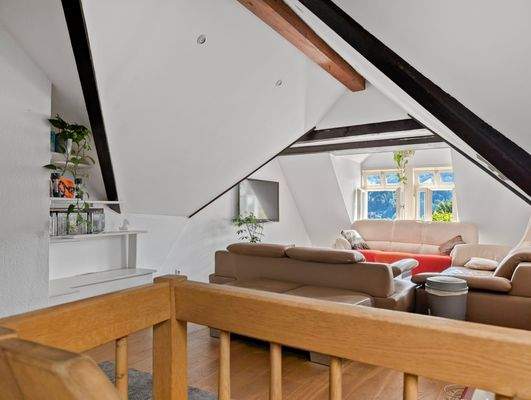 Wohnzimmer DG - Werz Immobilien