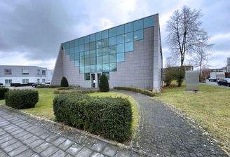 Gebäude Vorderansicht