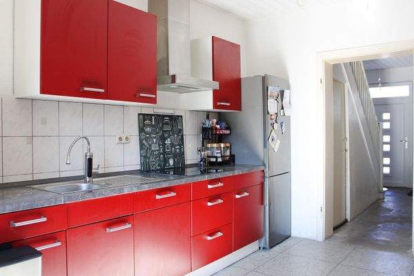 Küche-Blick in Diele