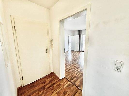 Eingang zum Wohnzimmer und Schlafzimmer 1