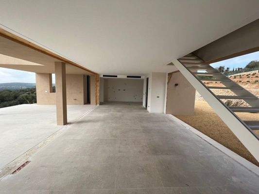 Neubauvilla mit fantastischer Aussicht zu verkaufen in Puntiro, Mallorca