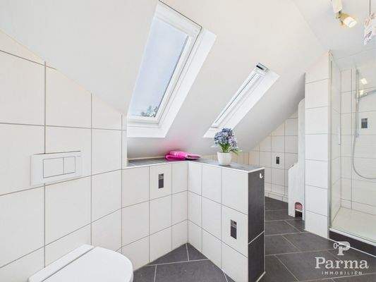 Badezimmer - Dachgeschoss