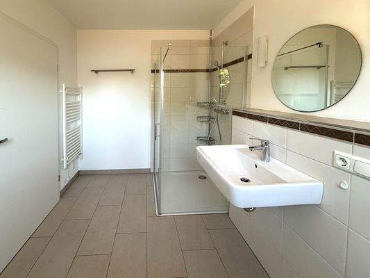 Bad Einliegerwohnung