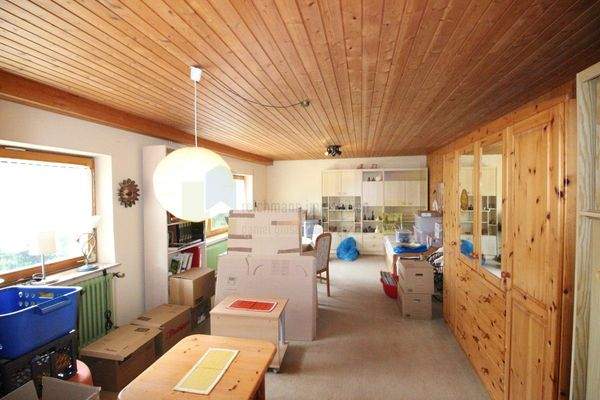 Einliegerwohnung / Wohnen 