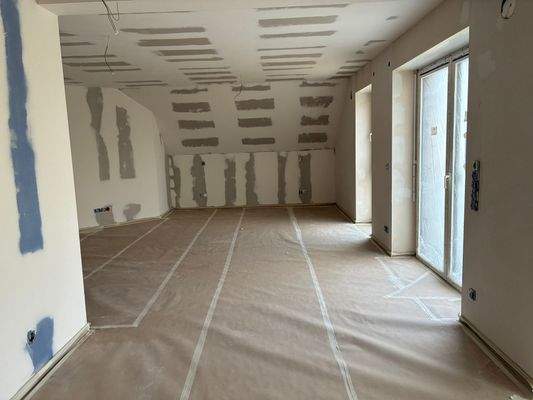 DG Wohn- Schlafzimmer / 1 ZKB Wohnung