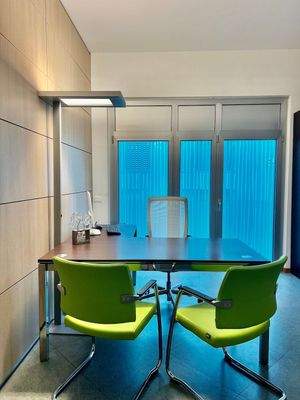 Meran-Studio-Fitness-Miete-GroßeRäume-Zentrum-Garagen-HoheQualität