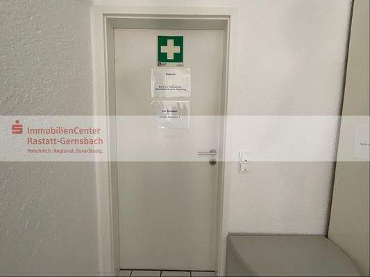 Eingang Schleuse zum Herstellraum im EG