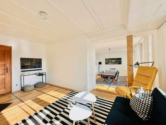 Wohnen Verbindung zum Esszimmer 