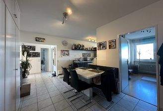 Essbereich mit offener Küche