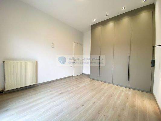 img_8c11edc8-b270-41d2-8ea4-4487e7291958