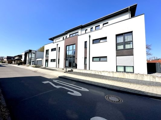 1. Hausfront