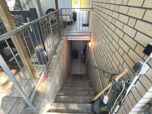 Einliegerw. Kellereingang