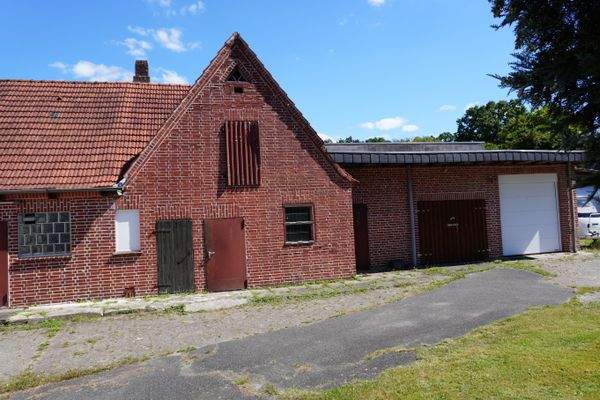 Lagerflächen Hofseite