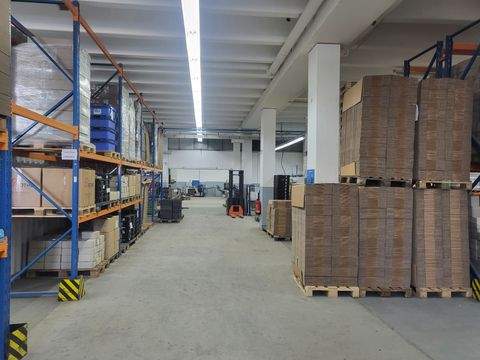 Velbert Halle, Velbert Hallenfläche