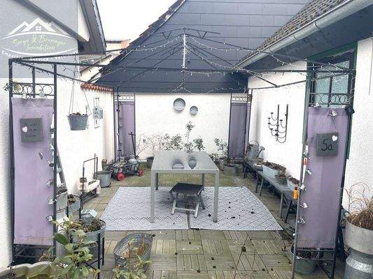 Dachterrasse zur Wohnung 2.OG