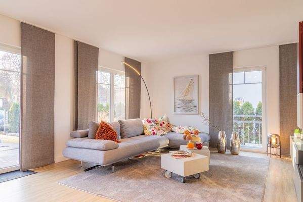 Großzügiges Wohnzimmer