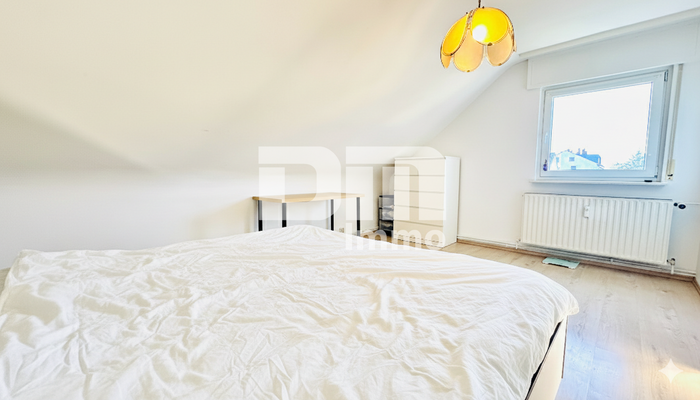 Wohnzimmer / Aktuell als Schlafzimmer genutzt