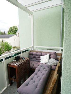 gemütlicher Balkon mit Südausrichtung