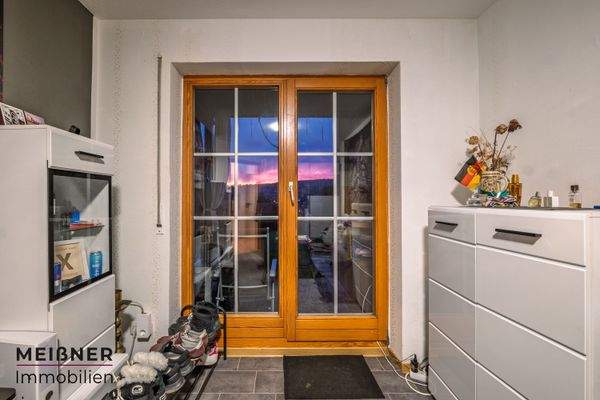 Zugang zu Garten und Terrasse