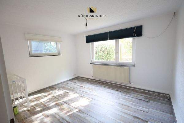 ...und das erste Zimmer...