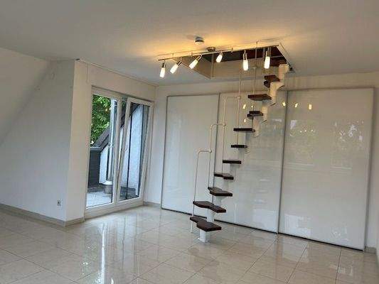 OG:Schlafzi. m. Raumspartreppe+Dachterrasse 