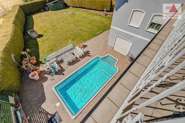Blick auf den Pool