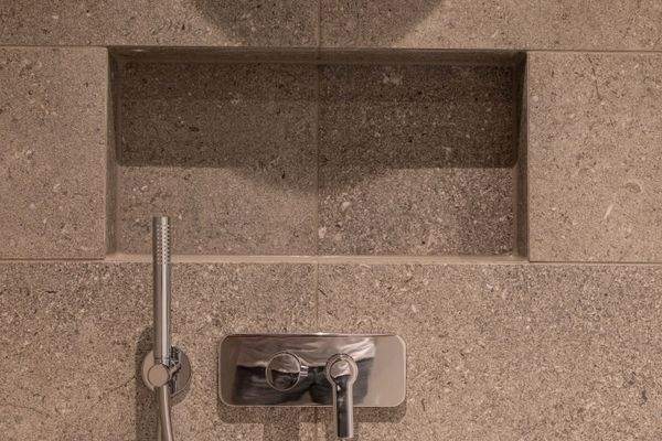 Musterwohnung Bad Duschnische