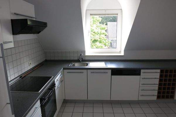 Küche, ggf. Übernahme möglich