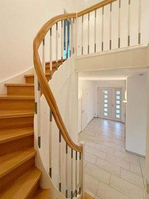 Diele/Flur und Treppe