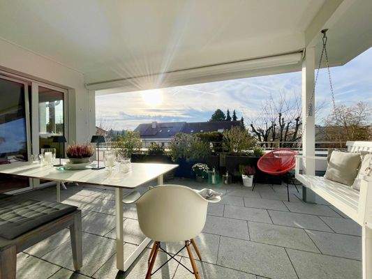 Sonnenuntergänge genießen vom eigenen Zuhause