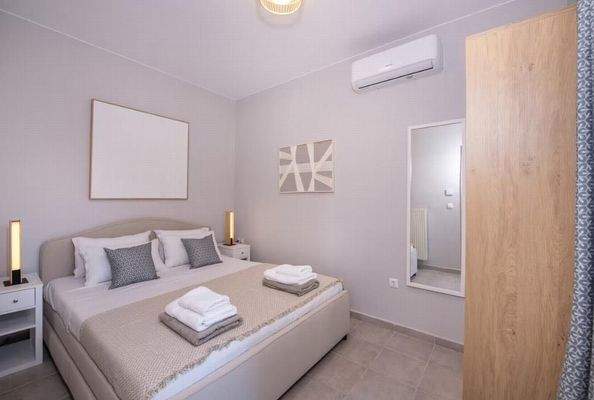 Kreta: Moderne 2-Schlafzimmer-Villa mit privatem Pool in Almyrida zu verkaufen