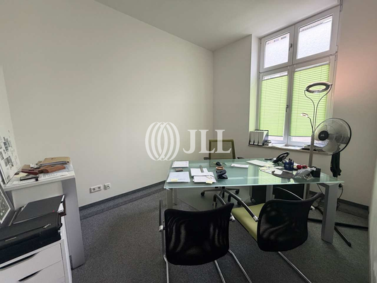 Innenansicht - 1. OG - JLL