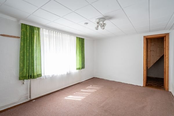 Zimmer 1 EG 1. WE