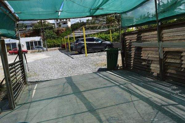 Südostkreta, Makry Gialos: Grundstück in Meeresnähe zu verkaufen