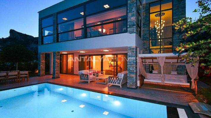Move-In Ready Stylish House with Private Pool in Bodrum