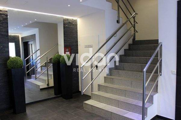 Zugang_Treppenhaus-png