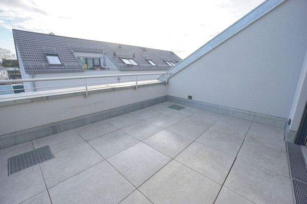 schöne, gemütliche Loggia