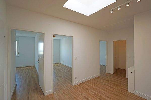 Diele mit Tageslichtspot