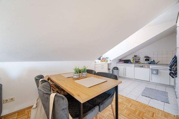 Essbereich mit offener Wohnküche 