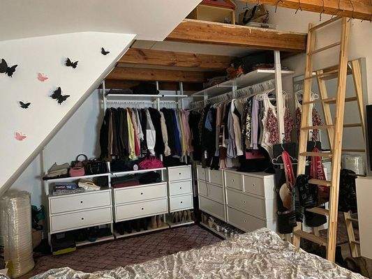 Schlafzimmer_Ansicht_1