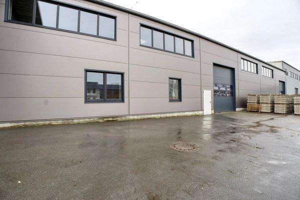 ef7bab1c-53e9-42df-bc48-06011599dc08_original